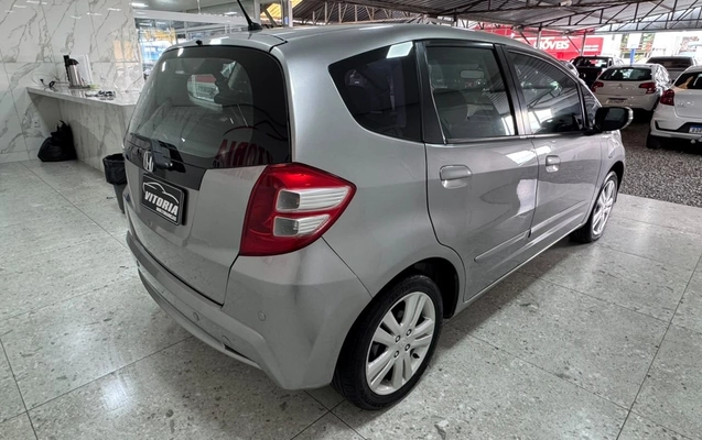 imagem-https://www.socarrao.com.br/sc-vehicle-images-prod/4478694/1793282535971-63fdfc608b4449ceb465d953a3e00eef_1791998936738.jpg