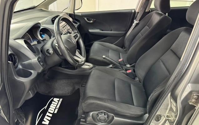 imagem-https://www.socarrao.com.br/sc-vehicle-images-prod/4478694/1793282535977-22c302095e464fff9dde7d1ab6fd2898_1791998936766.jpg