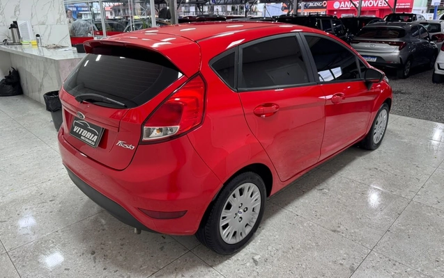 imagem-https://www.socarrao.com.br/sc-vehicle-images-prod/4478696/1793282550275-1cd0fbd285de4c31862f597d356befc7_1791981131460.jpg