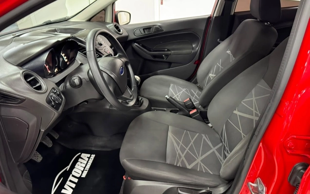 imagem-https://www.socarrao.com.br/sc-vehicle-images-prod/4478696/1793282550279-8841833853d845d9b8cc495483d2c8f7_1791981131478.jpg