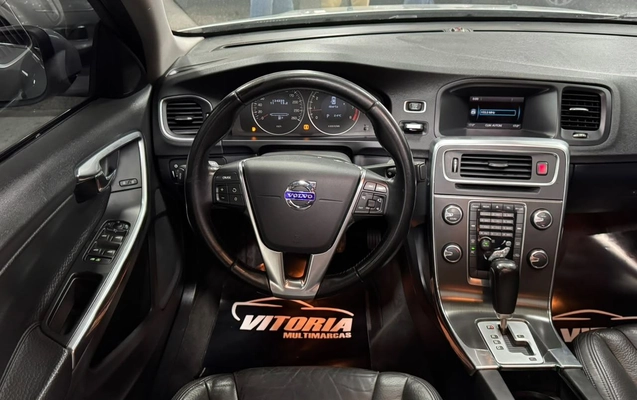 imagem-https://www.socarrao.com.br/sc-vehicle-images-prod/4478697/1793282550655-21baacf1bcc74fbbac1ba31070bdda3a_1792072881378.jpg