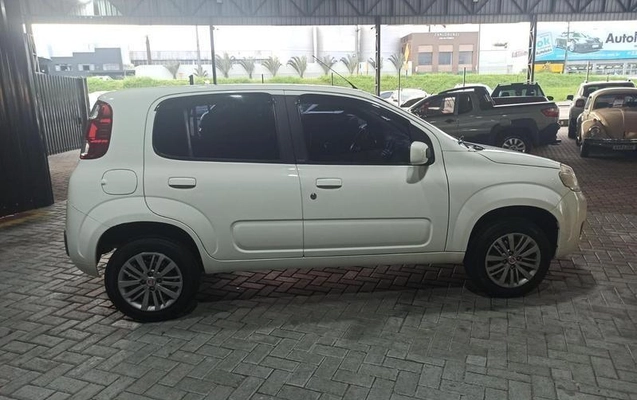 imagem-https://www.socarrao.com.br/sc-vehicle-images-prod/4478698/1793282558704-8611952_4_B_31a805cff8.jpeg