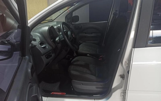imagem-https://www.socarrao.com.br/sc-vehicle-images-prod/4478698/1793282558719-8611952_10_B_e91b1eacba.jpeg