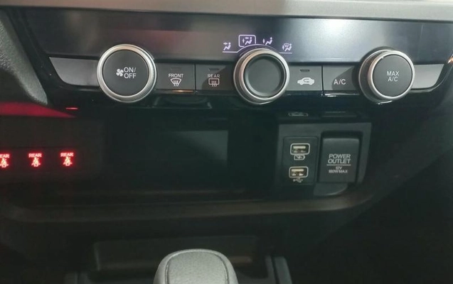 imagem-https://www.socarrao.com.br/sc-vehicle-images-prod/4478703/1793284773268-8617533_2_B_9058354b17.jpeg