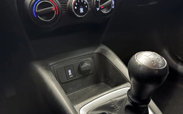 imagem-https://www.socarrao.com.br/sc-vehicle-images-prod/4478713/1793282823873-vehicle_image_1793276347_9ddaebe530a3e40ae05563c2c23c4b0a.jpeg
