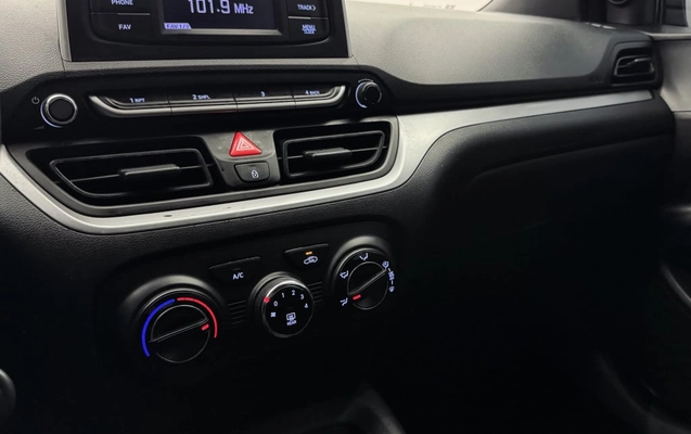 imagem-https://www.socarrao.com.br/sc-vehicle-images-prod/4478713/1793282823876-vehicle_image_1793276351_75959f7d8419f69fa121e0cb94f8592d.jpeg