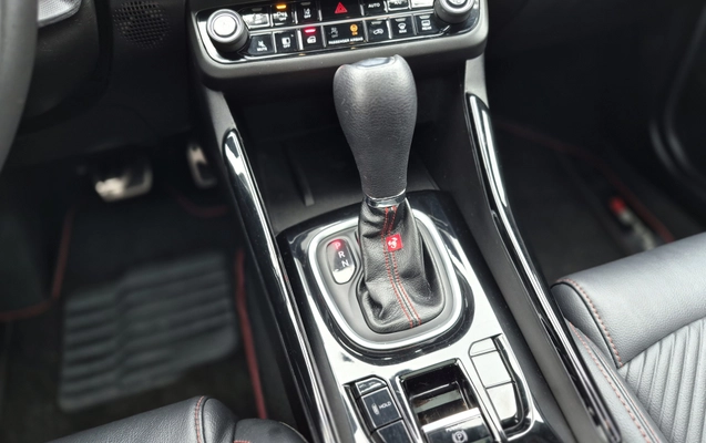 imagem-https://www.socarrao.com.br/sc-vehicle-images-prod/4478849/1793283778106-003_84d178feb8198fe156ec1eca500f519f.jpg