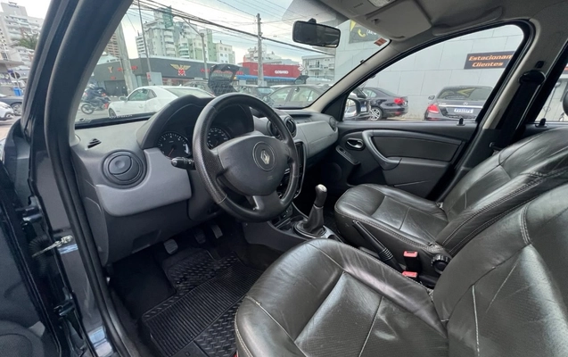 imagem-https://www.socarrao.com.br/sc-vehicle-images-prod/4478885/1793283939196-gb-2deaa80.jpeg