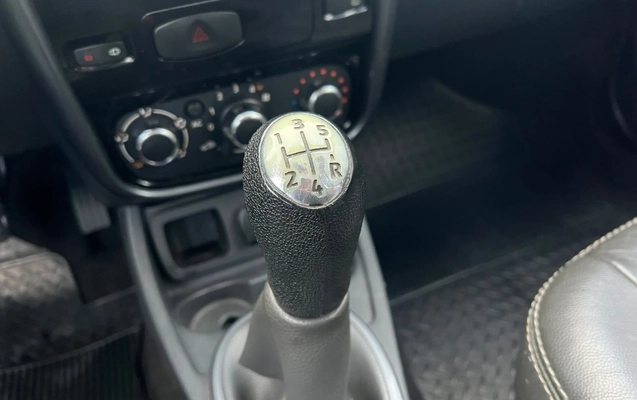 imagem-https://www.socarrao.com.br/sc-vehicle-images-prod/4478885/1793283939200-gb-168c280.jpeg