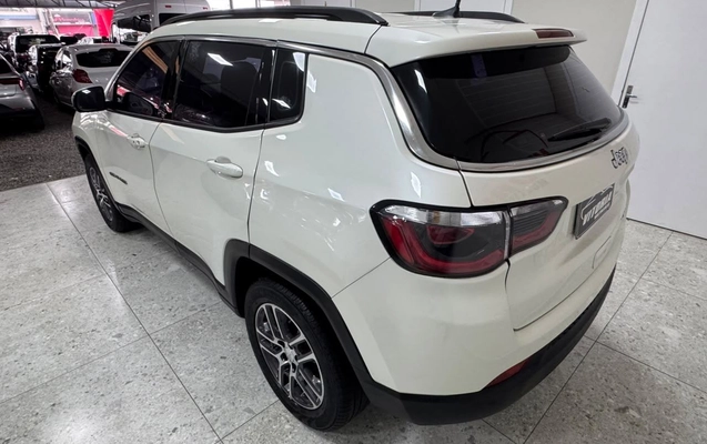 imagem-https://www.socarrao.com.br/sc-vehicle-images-prod/4478912/1793284136716-f34f407bea7648f8b6b845289908a5fb_1791982271590.jpg