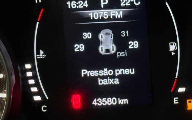 imagem-https://www.socarrao.com.br/sc-vehicle-images-prod/4478912/1793284136725-f5c0855366f74b5f83c21fa407c76a8d_1791982271714.jpg