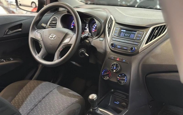 imagem-https://www.socarrao.com.br/sc-vehicle-images-prod/4478922/1793284559580-8612801_19_B_bd2515fffe.jpeg