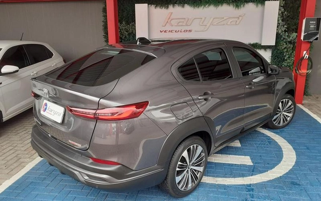 imagem-https://www.socarrao.com.br/sc-vehicle-images-prod/4479032/1793295918738-8617110_8_B_d4054f63fa.jpeg
