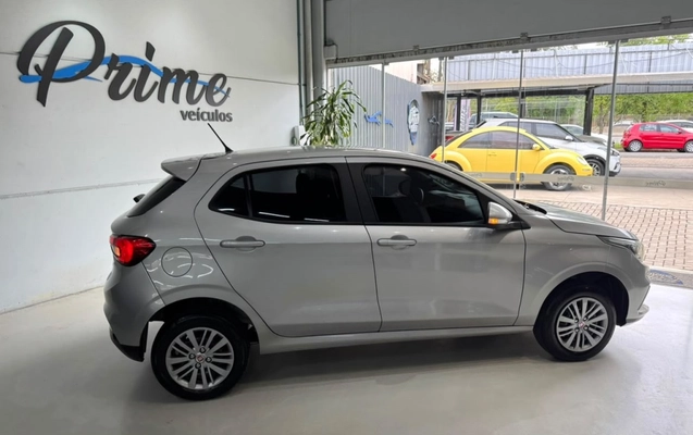 imagem-https://www.socarrao.com.br/sc-vehicle-images-prod/4479093/1793285265624-5_114709.jpg