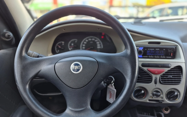 imagem-https://www.socarrao.com.br/sc-vehicle-images-prod/4479127/1793285671568-003_1e77a8e55741fd2a0a8f9b63e1891267.jpg
