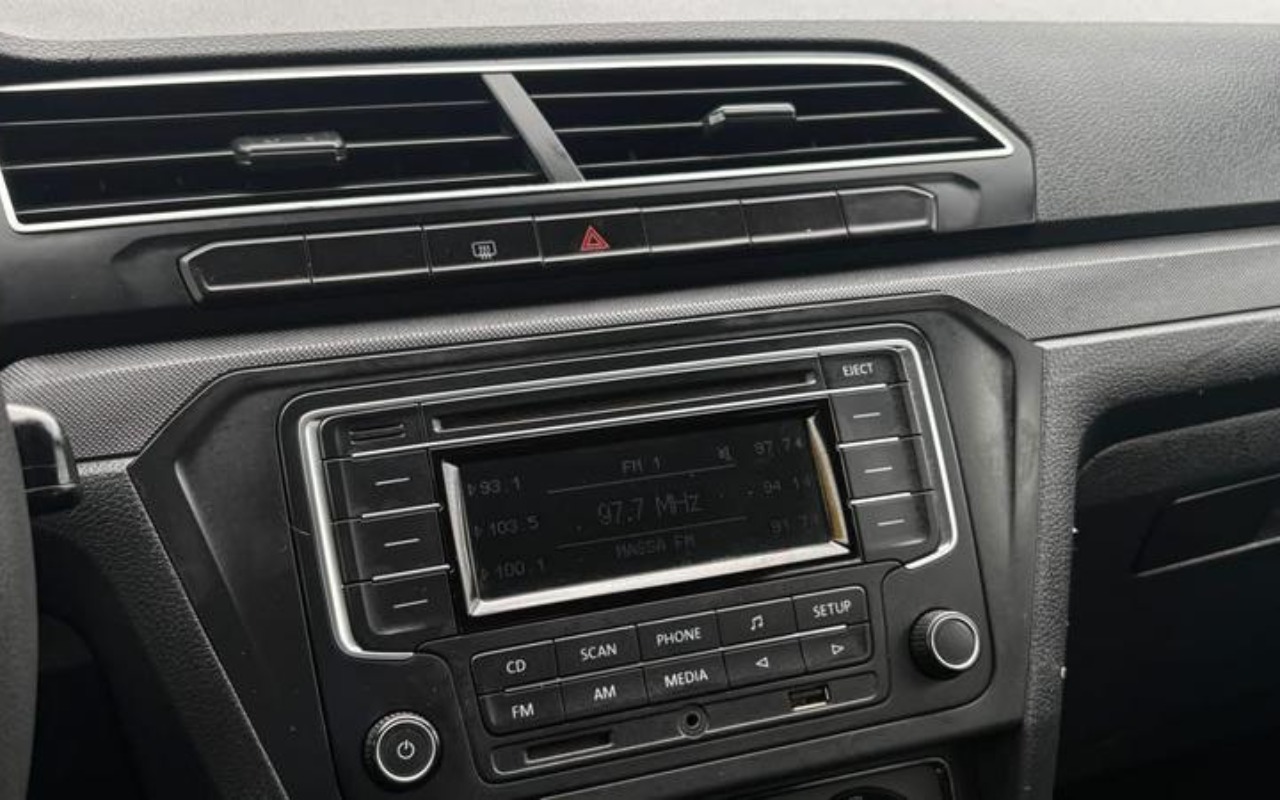 imagem-https://www.socarrao.com.br/sc-vehicle-images-prod/4479190/1793286049593-RkNfMzkzOV84NTYyNjA1XzdfVl81NjgwMzQzZTA1LmpwZWc.jpeg