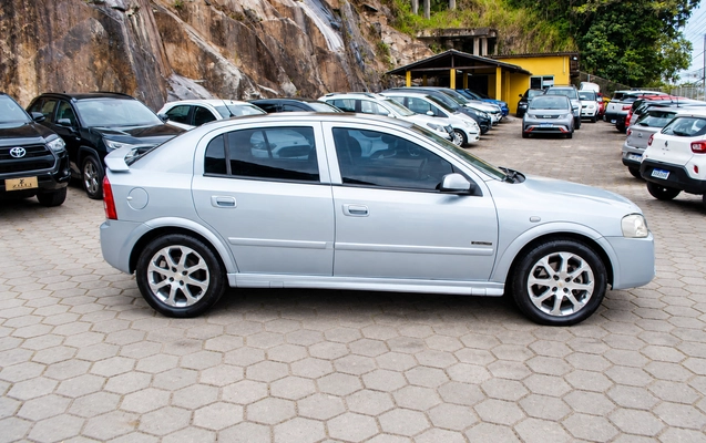 imagem-https://www.socarrao.com.br/sc-vehicle-images-prod/4479201/1793286118598-50b014c19eab4f6c9900dde9b485b651_1793285958459.jpg