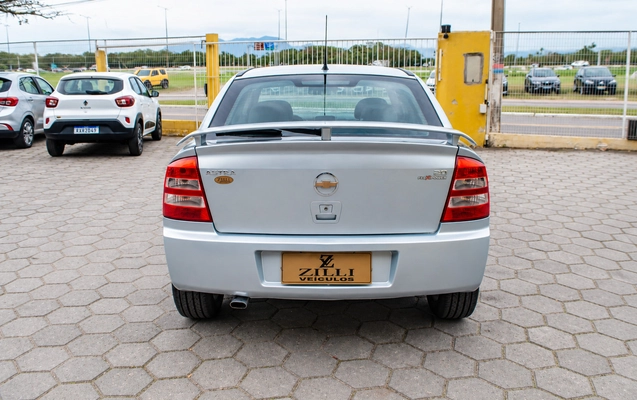 imagem-https://www.socarrao.com.br/sc-vehicle-images-prod/4479201/1793286118601-50d128b7863045dda2704a2dff9e4088_1793285958470.jpg