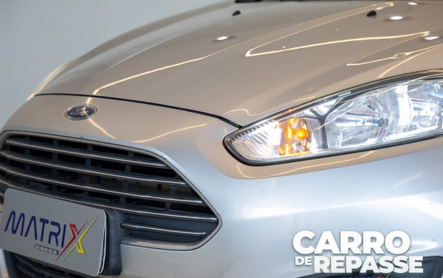 imagem-https://www.socarrao.com.br/sc-vehicle-images-prod/4479270/1793286697496-003_596757-6cca40c87ad6445aa832d44169dd533a.jpg