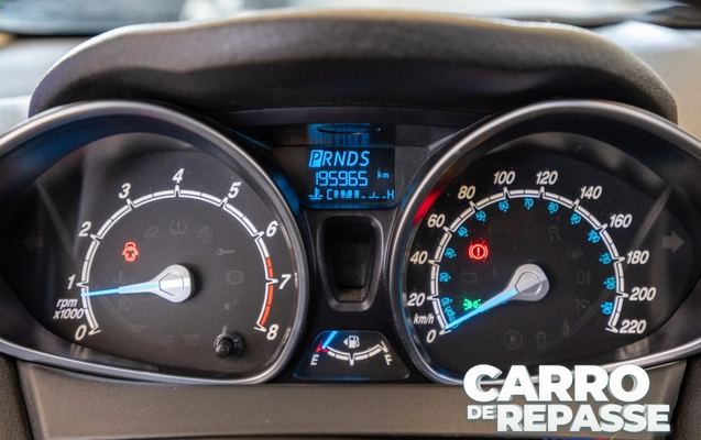imagem-https://www.socarrao.com.br/sc-vehicle-images-prod/4479270/1793286697505-003_596757-ad429c18146b2fe98886f8513667b4cf.jpg