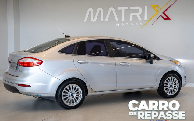imagem-https://www.socarrao.com.br/sc-vehicle-images-prod/4479270/1793286697525-003_596757-b66a14955e893c082daf41f9331716b8.jpg