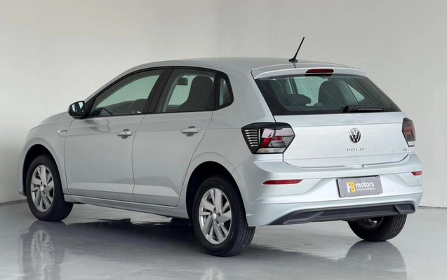 imagem-https://www.socarrao.com.br/sc-vehicle-images-prod/4479435/1793287923857-8591566_3_B_d51a95d36f.jpeg