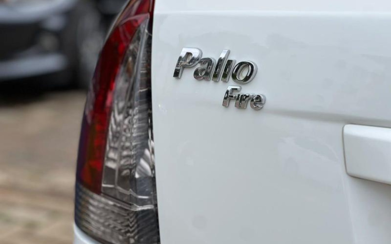 imagem-https://www.socarrao.com.br/sc-vehicle-images-prod/4479636/1793289652938-RkNfMzkzOV84NTYyMzIxXzBfVl8xMTM3ZDIxNWI1LmpwZWc.jpeg