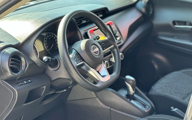 imagem-https://www.socarrao.com.br/sc-vehicle-images-prod/4479912/1793291821907-003_428384c3431385ce44f43dec397feb1f.jpg