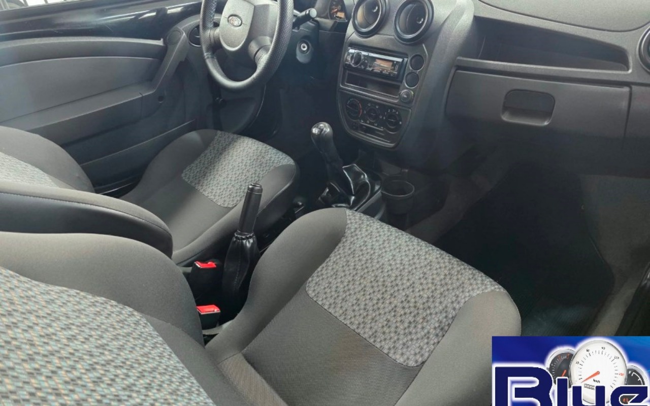 imagem-https://www.socarrao.com.br/sc-vehicle-images-prod/4479992/1793292272398-QUtBNy5qcGVn.jpeg