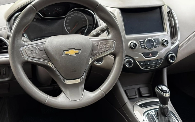 imagem-https://www.socarrao.com.br/sc-vehicle-images-prod/4480015/1793292590978-dfc572da-786b-5201-31b0-3a249683858c.jpg
