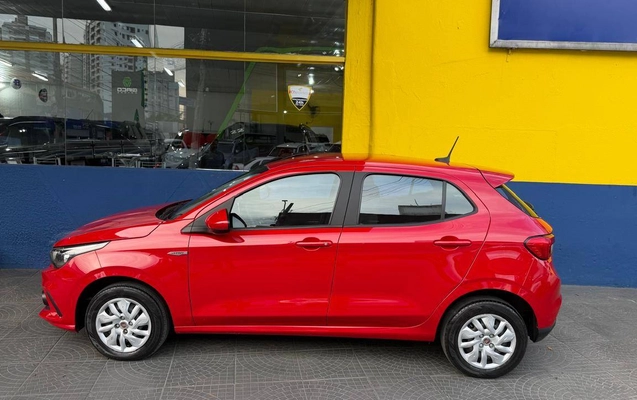 imagem-https://www.socarrao.com.br/sc-vehicle-images-prod/4480118/1793293414309-c7dc0334c21946648a8894a18ffe87bf_1793275877589.jpg