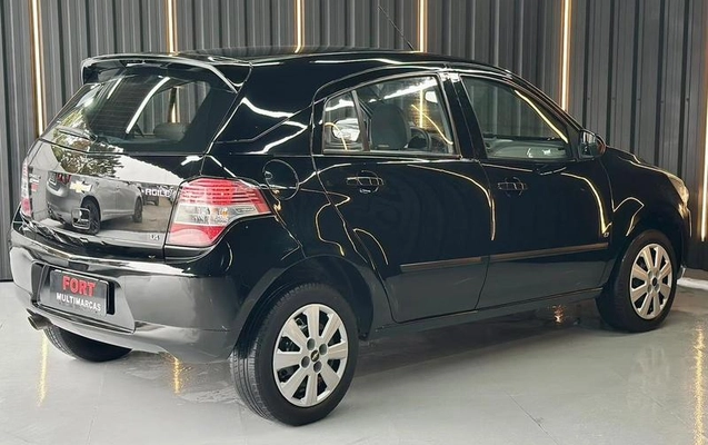 imagem-https://www.socarrao.com.br/sc-vehicle-images-prod/4480183/1793376834301-8584278_1_B_920776532b.jpeg