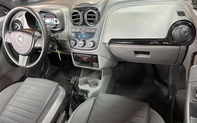imagem-https://www.socarrao.com.br/sc-vehicle-images-prod/4480183/1793376834307-8584278_1_B_79cddae6af.jpeg