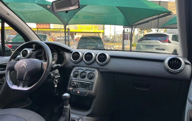imagem-https://www.socarrao.com.br/sc-vehicle-images-prod/4480197/1793293903281-8613324_0_B_7ca2d68ad3.jpeg