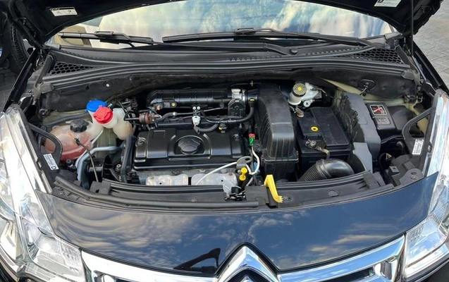 imagem-https://www.socarrao.com.br/sc-vehicle-images-prod/4480197/1793293903287-8613324_6_B_126b0072b6.jpeg