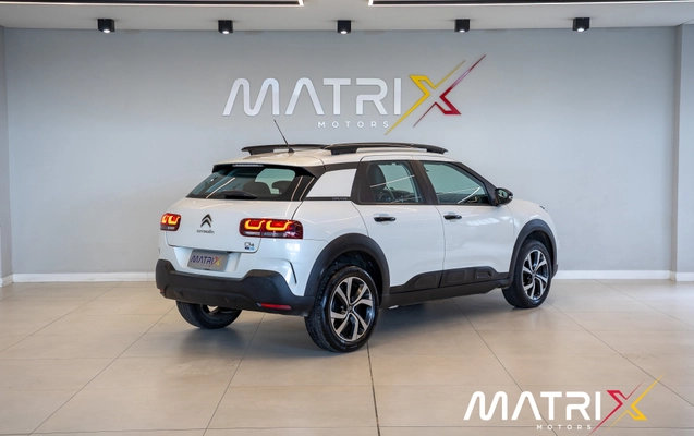 imagem-https://www.socarrao.com.br/sc-vehicle-images-prod/4480199/1793293909858-003_598985-cb7e9686a674cc4b0c9cc2d7918c8375.jpg