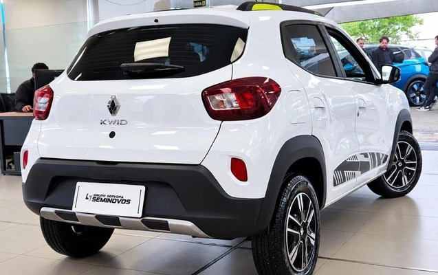imagem-https://www.socarrao.com.br/sc-vehicle-images-prod/4480289/1793294692372-8618829_2_B_f6819abfc0.jpeg