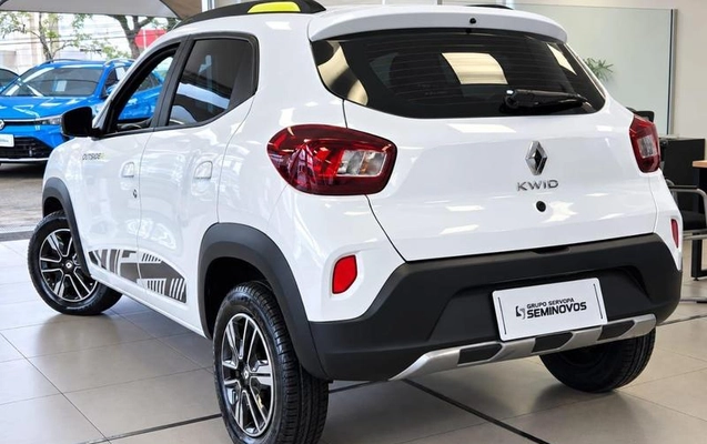 imagem-https://www.socarrao.com.br/sc-vehicle-images-prod/4480289/1793294692373-8618829_2_B_8d8c0a9394.jpeg