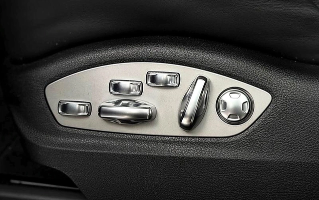 imagem-https://www.socarrao.com.br/sc-vehicle-images-prod/4480330/1793294901857-8618552_5_B_506b9cedec.png