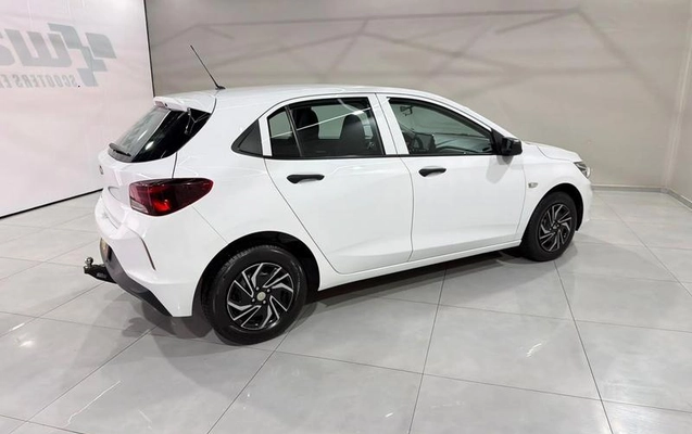 imagem-https://www.socarrao.com.br/sc-vehicle-images-prod/4480354/1793295086219-8618870_1_B_bd3652a20b.jpeg