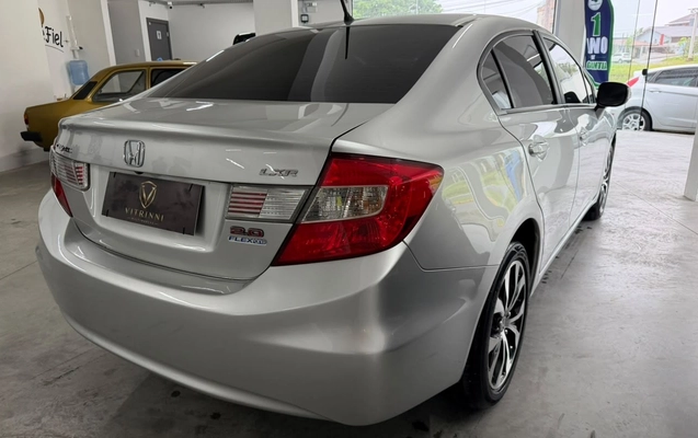 imagem-https://www.socarrao.com.br/sc-vehicle-images-prod/4480462/1793295932074-YzhkMGViMTUtZGU0NS00MGZjLTkzMWMtOWVlODUyMjQxYjZhLmpwZw.jpg