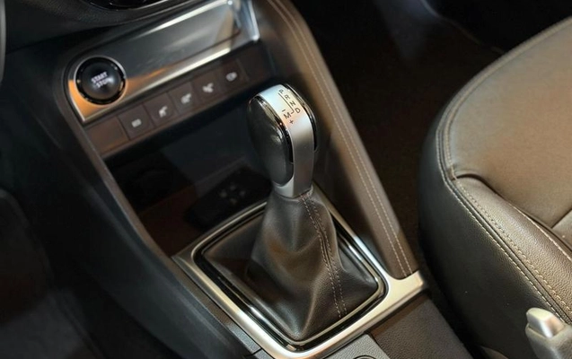 imagem-https://www.socarrao.com.br/sc-vehicle-images-prod/4480480/1793296052979-8615989_11_B_7466a536bf.jpeg