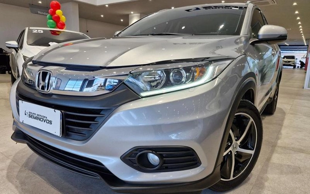 imagem-https://www.socarrao.com.br/sc-vehicle-images-prod/4480560/1793296630515-8446918_3_B_5b277c1abf.jpeg