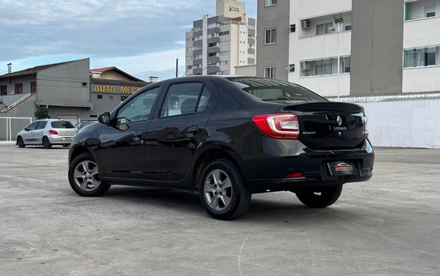 imagem-https://www.socarrao.com.br/sc-vehicle-images-prod/4480572/1793296725953-V2hhdHNBcHAgSW1hZ2UgMjAyNi0xMC0yOCBhdCAxOC40Ny4zNi5qcGVn.jpeg