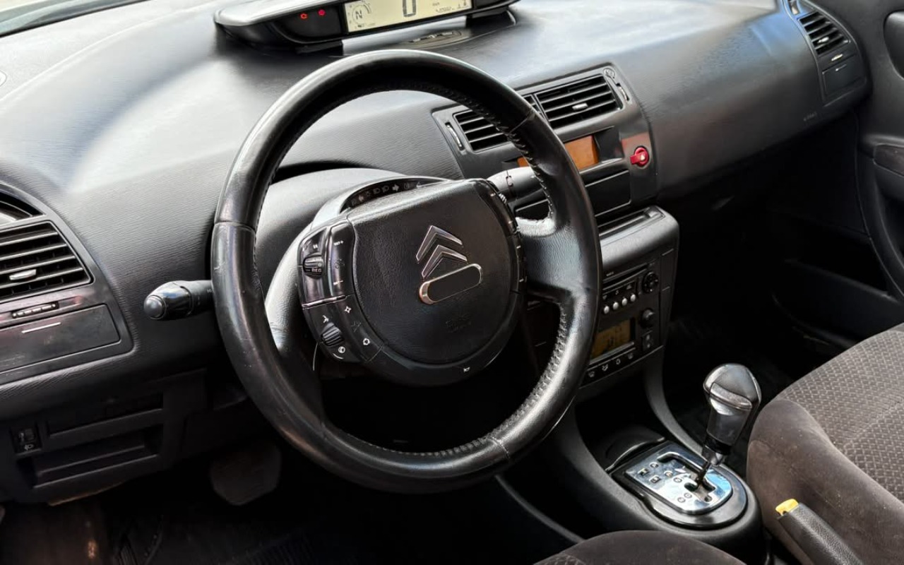 imagem-https://www.socarrao.com.br/sc-vehicle-images-prod/4480597/1793296953544-V2hhdHNBcHAgSW1hZ2UgMjAyNi0xMC0yOSBhdCAxNC40MS4wNCAoMikuanBlZw.jpeg