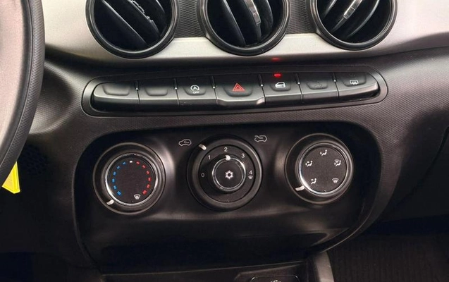 imagem-https://www.socarrao.com.br/sc-vehicle-images-prod/4480622/1793297233583-8601337_5_B_beee8b36f5.jpeg