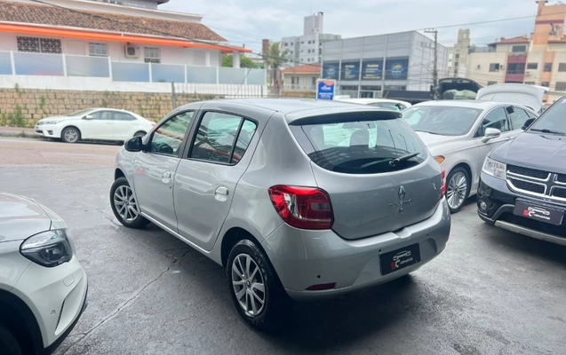 imagem-https://www.socarrao.com.br/sc-vehicle-images-prod/4480698/1793297690148-gb-8666921.jpeg
