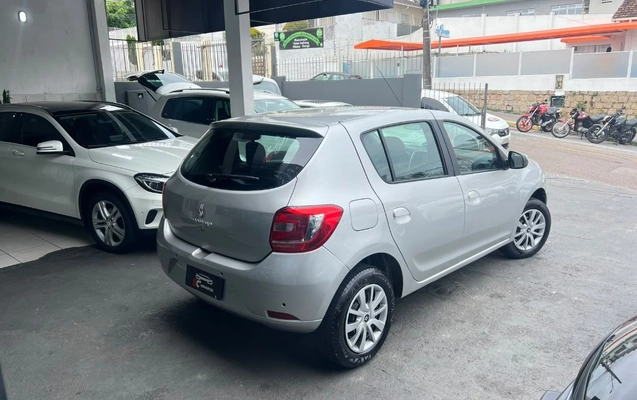imagem-https://www.socarrao.com.br/sc-vehicle-images-prod/4480698/1793297690149-gb-abbe60a.jpeg
