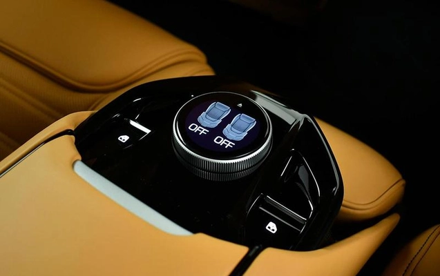 imagem-https://www.socarrao.com.br/sc-vehicle-images-prod/4480802/1793298294506-8588689_12_B_0359e9cd3a.jpg