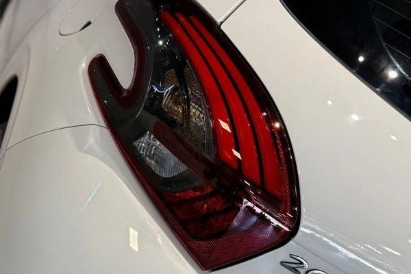 imagem-https://www.socarrao.com.br/sc-vehicle-images-prod/4480808/1793298314464-LleHccbrursVxencoDSxnlb9VMJoJhIF.jpg